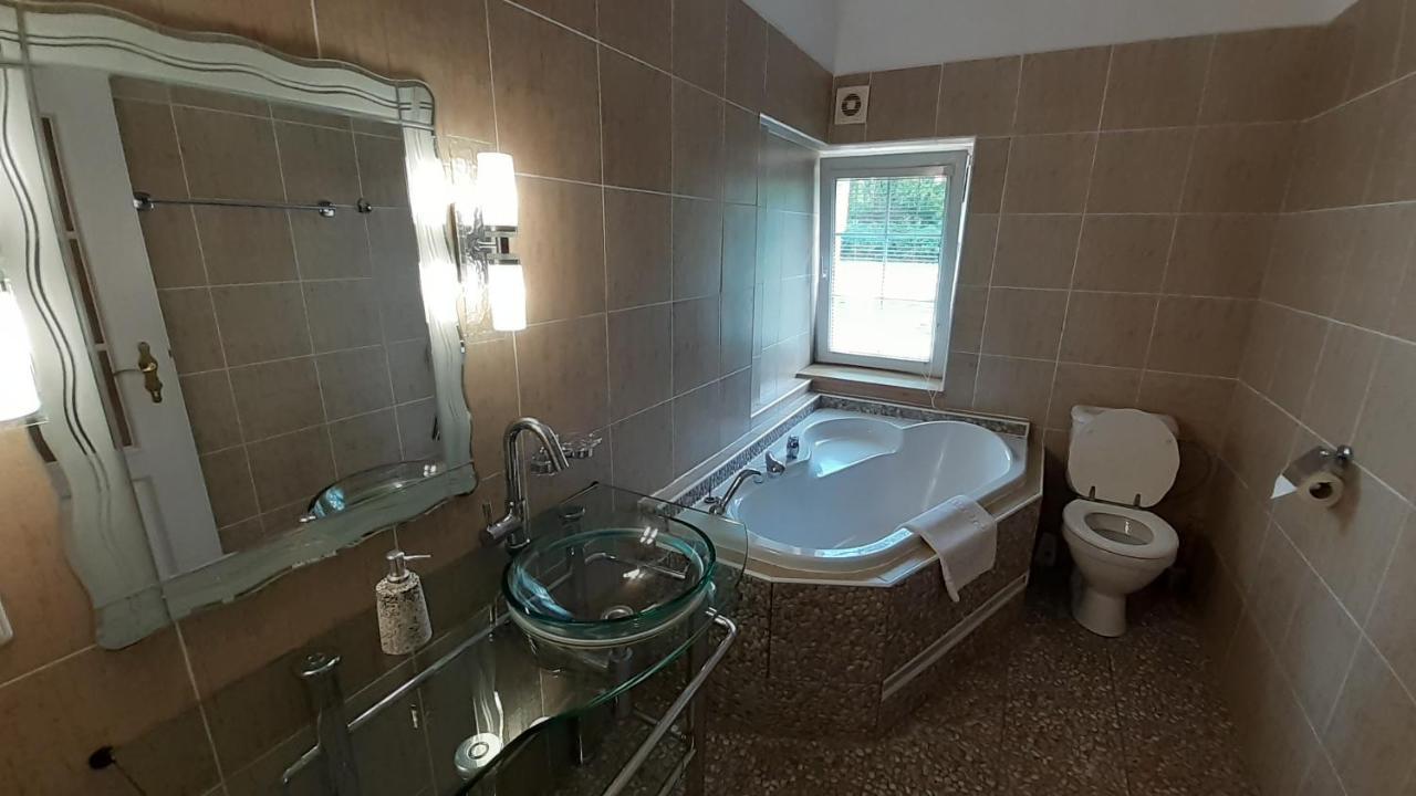 RESORT CHŘIBSKÁ Apartmány Adri Exteriér fotografie